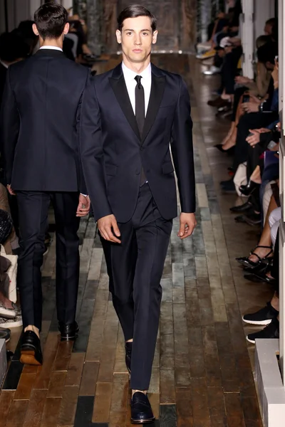 Look 47